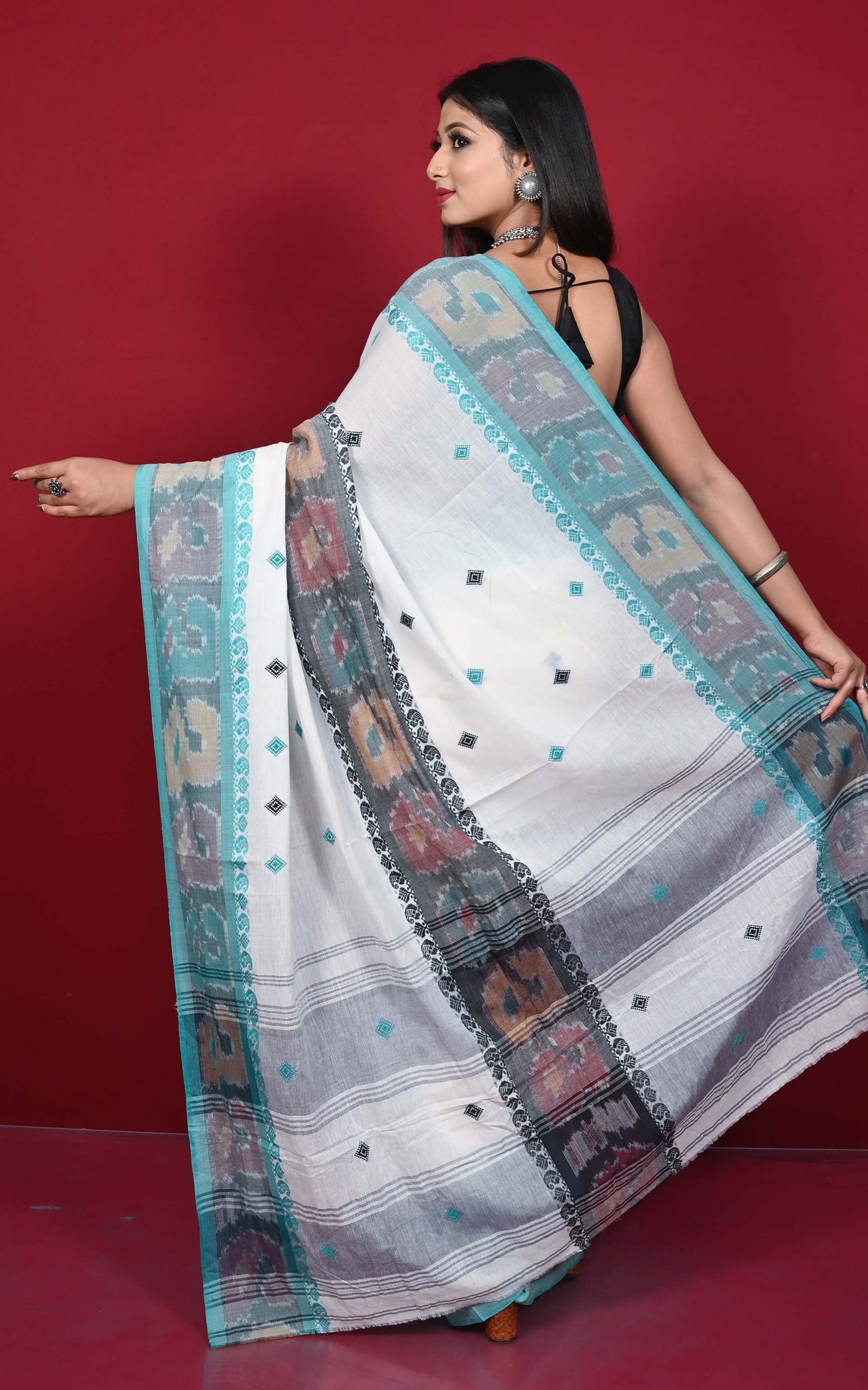 Begampuri Bengal Handloom Sambalpuri Kotki Cotton Saree in White and Multicolored