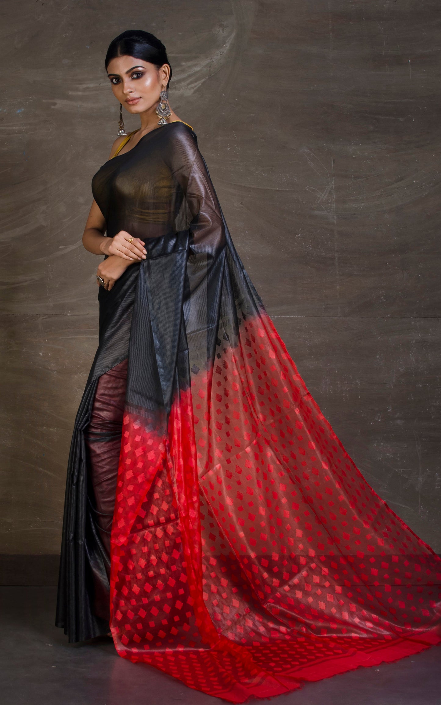Soft Bhagalpuri Silk Saree with woven Floral Muslin Pallu in Black and Red