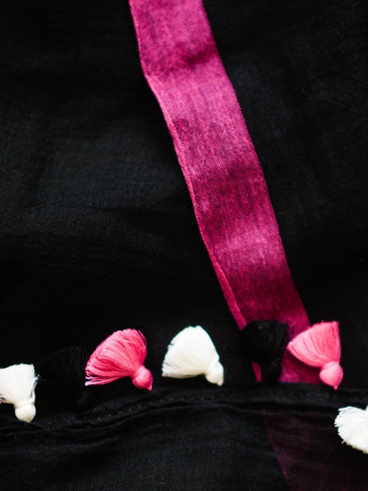 Black and pink rose - Suta Bombay