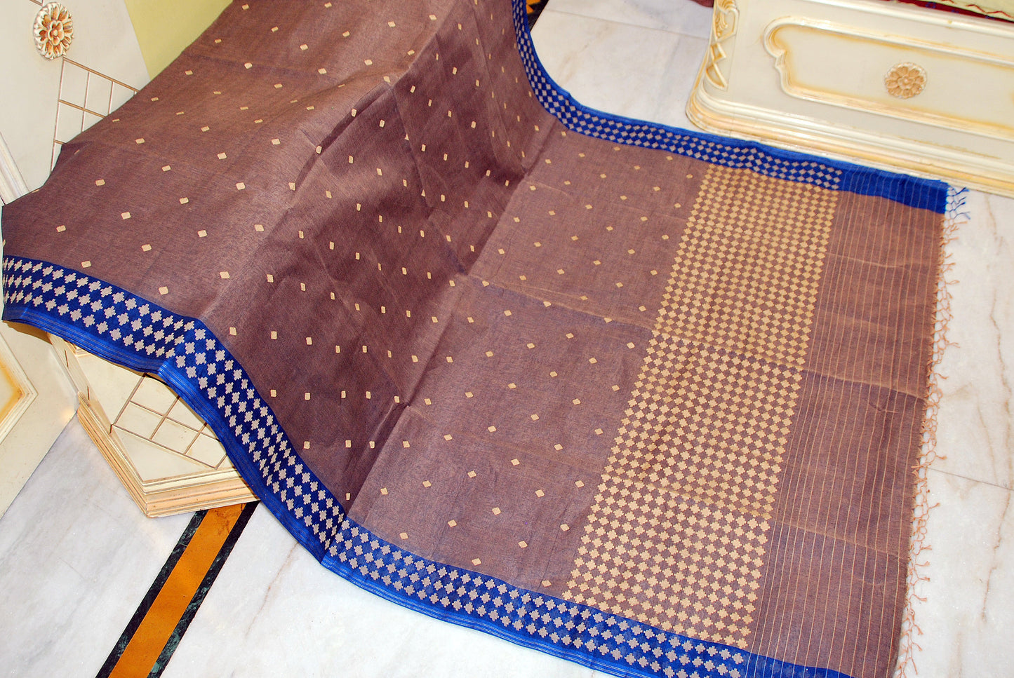 Premium Quality Double Warp Cotton Jamdani Saree in Dual Tone Warm Grey, Admiral Blue and Dark Beige