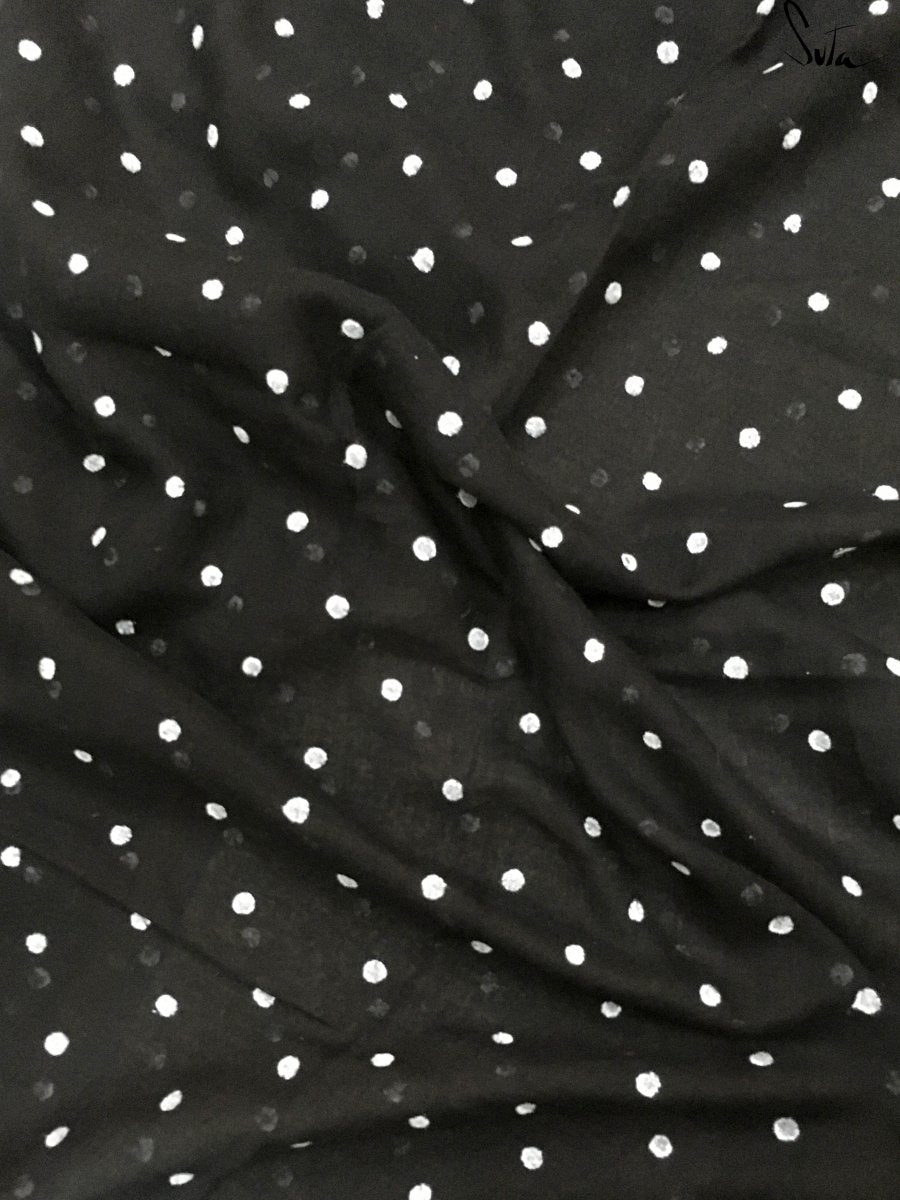 Dots and gold streak - Suta Bombay