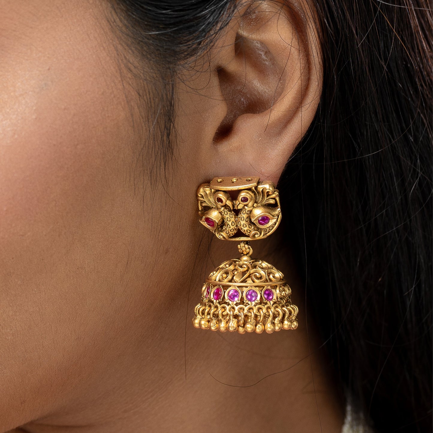 Zevar Club Unique Radiant Jewellery Set (18K Gold Plated)