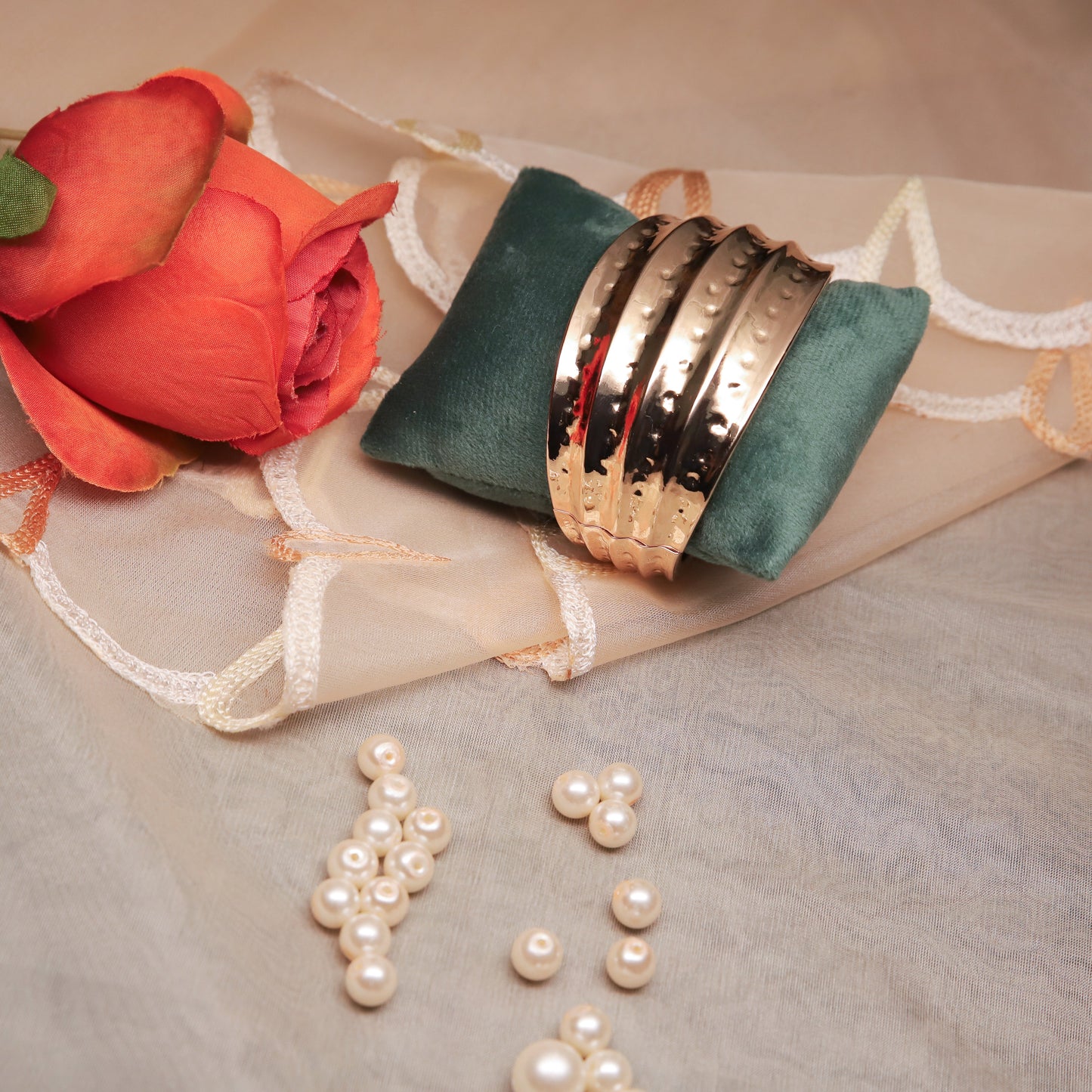 Zevar Club Elegant Glam Bracelet(18K Gold Plated)