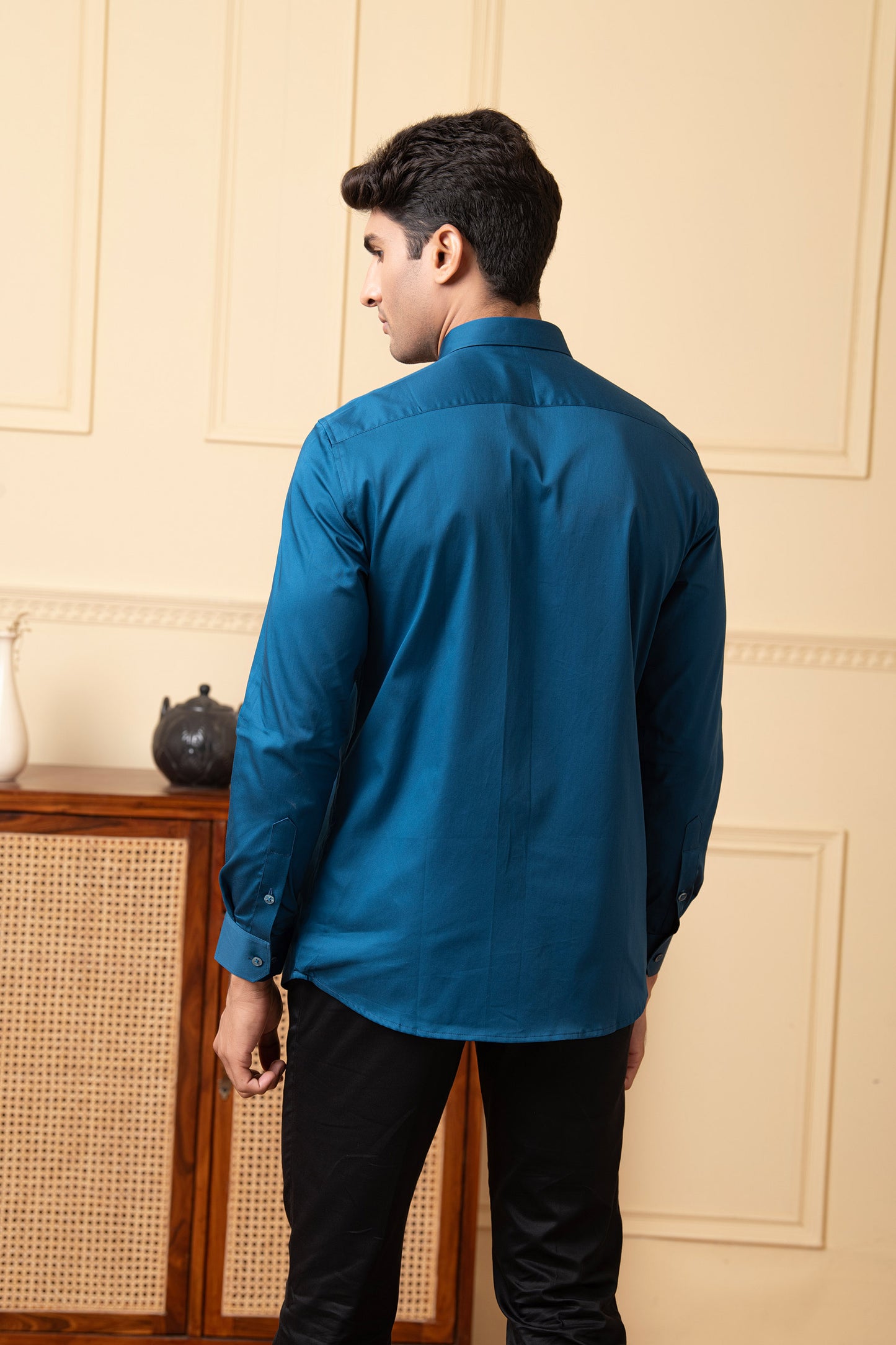 Blue Giza Cotton Blue shirt with a grey patch box