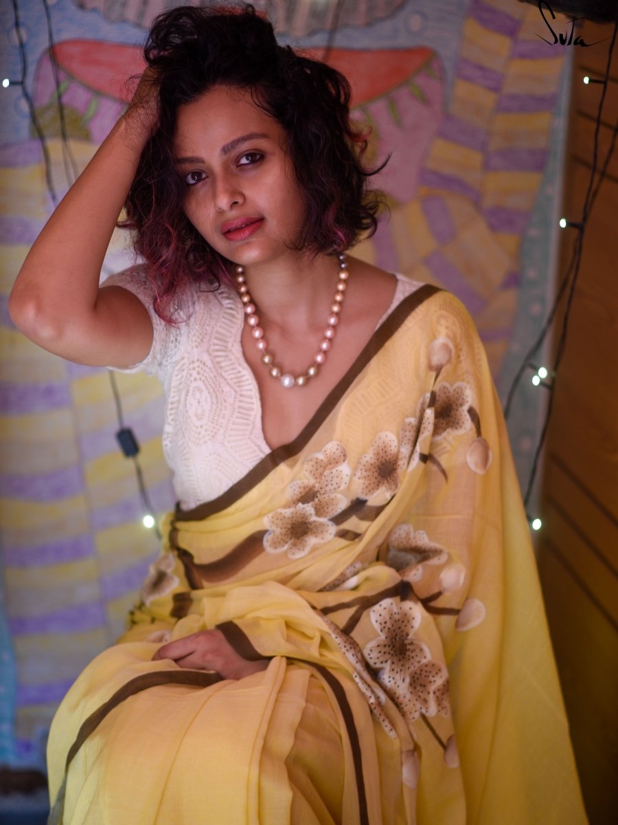 Idyllic Cherry Blossoms Of Japan - Suta Bombay