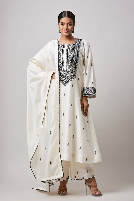 Ivory Yoke Embroiderd Kurta and pants set