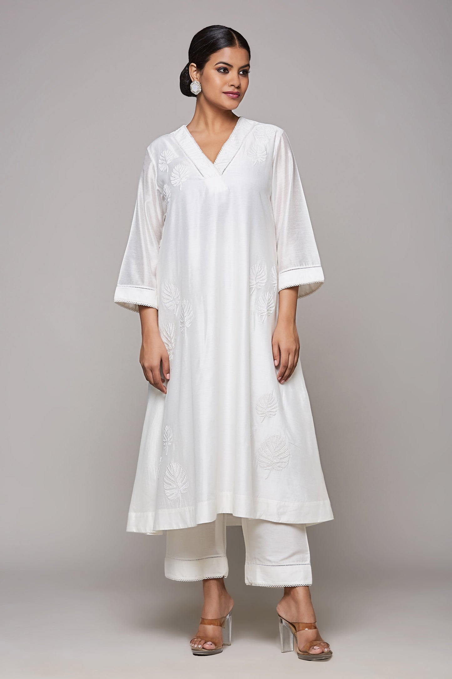 Chanderi Ivory Leaf Applique - Sanjev Marwaaha