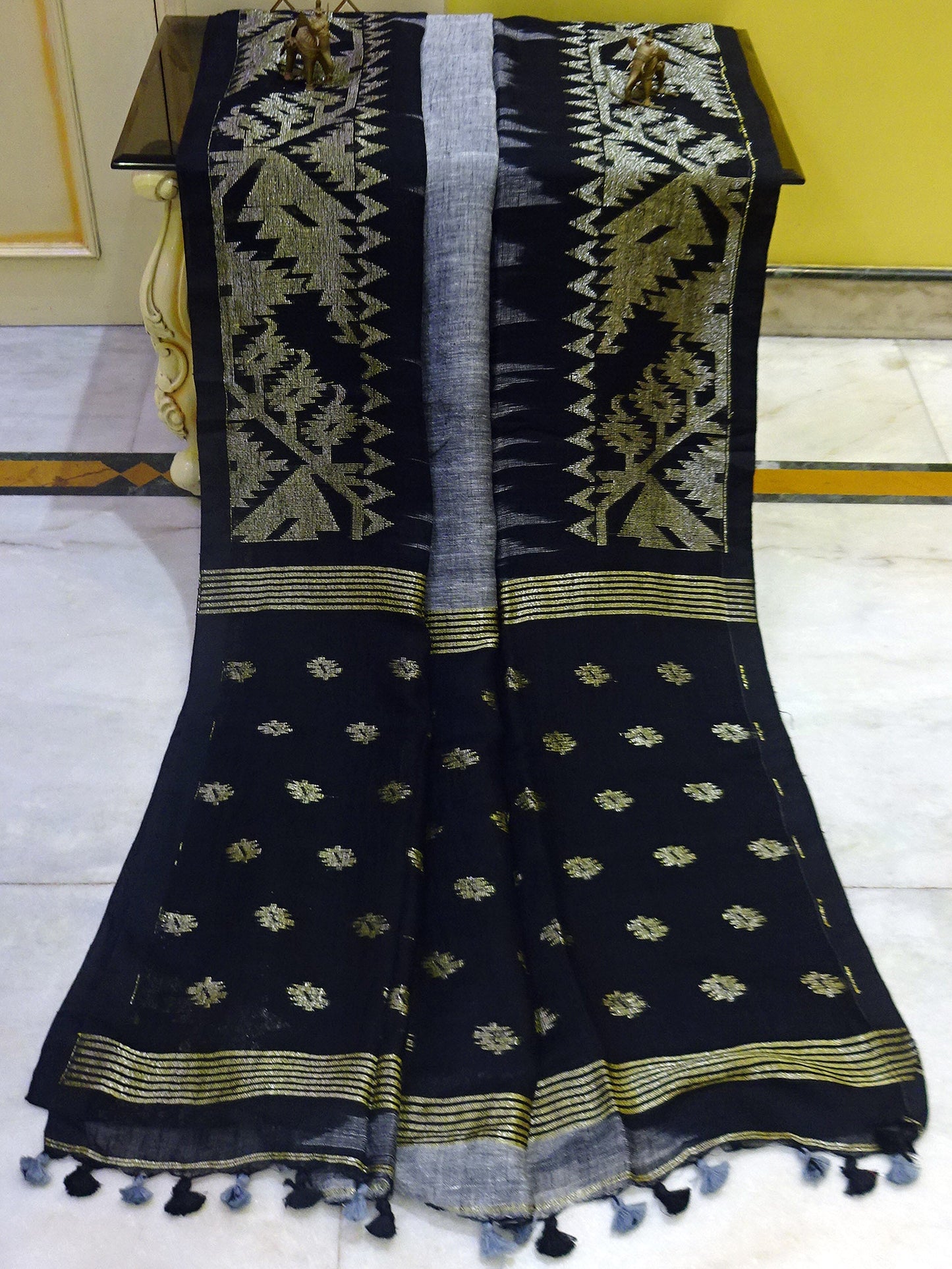 Woven Karat Work Border Linen Jamdani Saree in Cloud Grey and Black