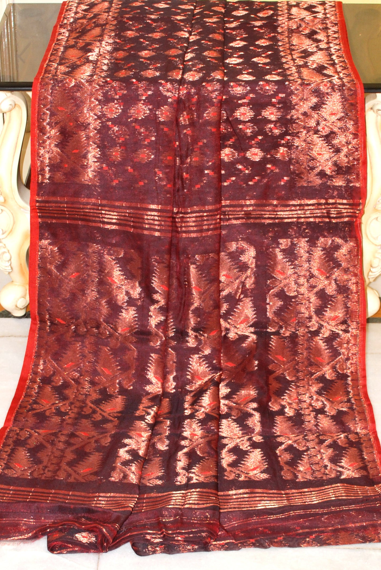 Soft Zari Brocade Dhakai Jamdani Saree in Garnet and Copper