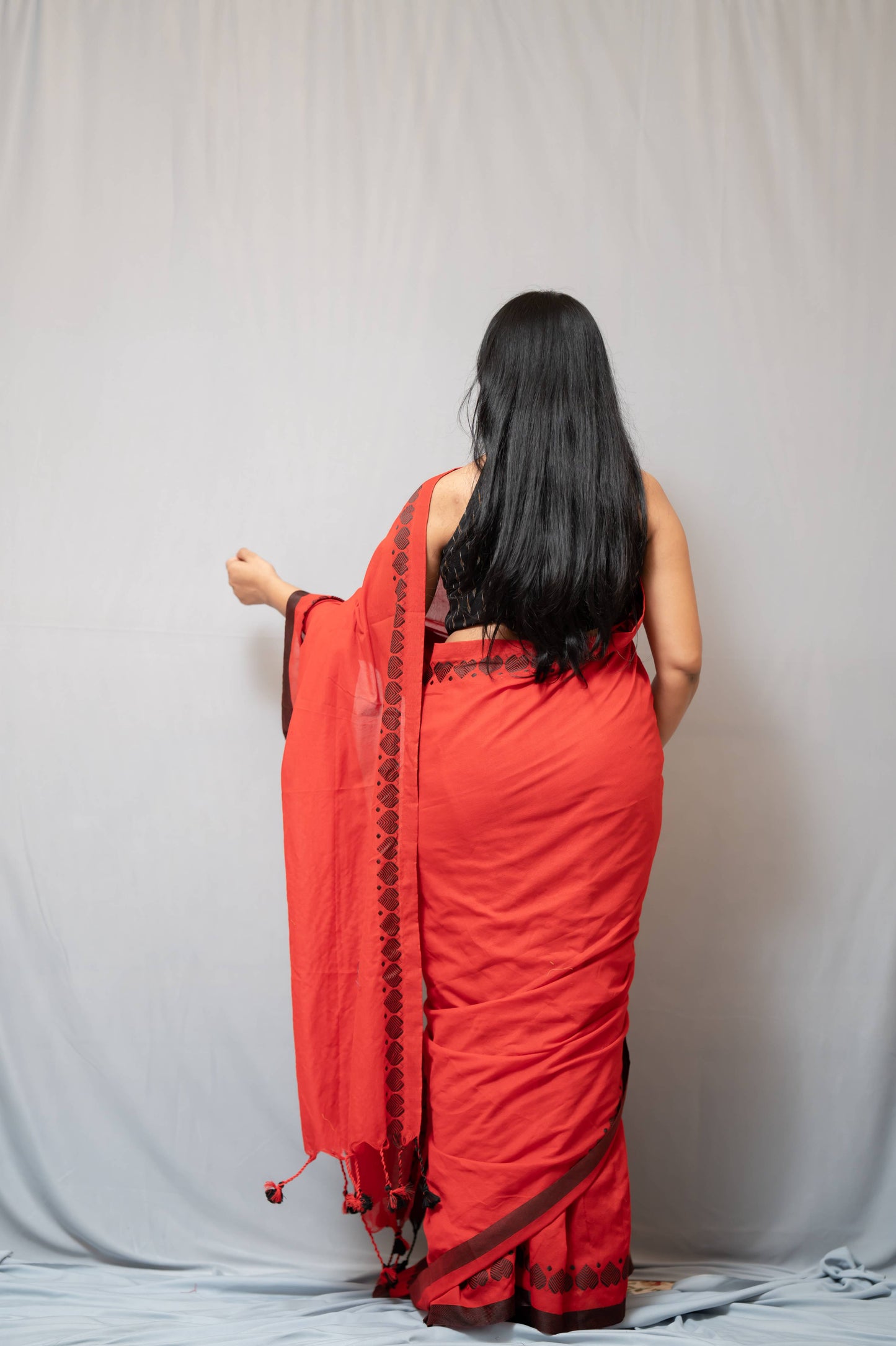Aanchal - Saree (Unstitched) in Red heart Khadi fabric