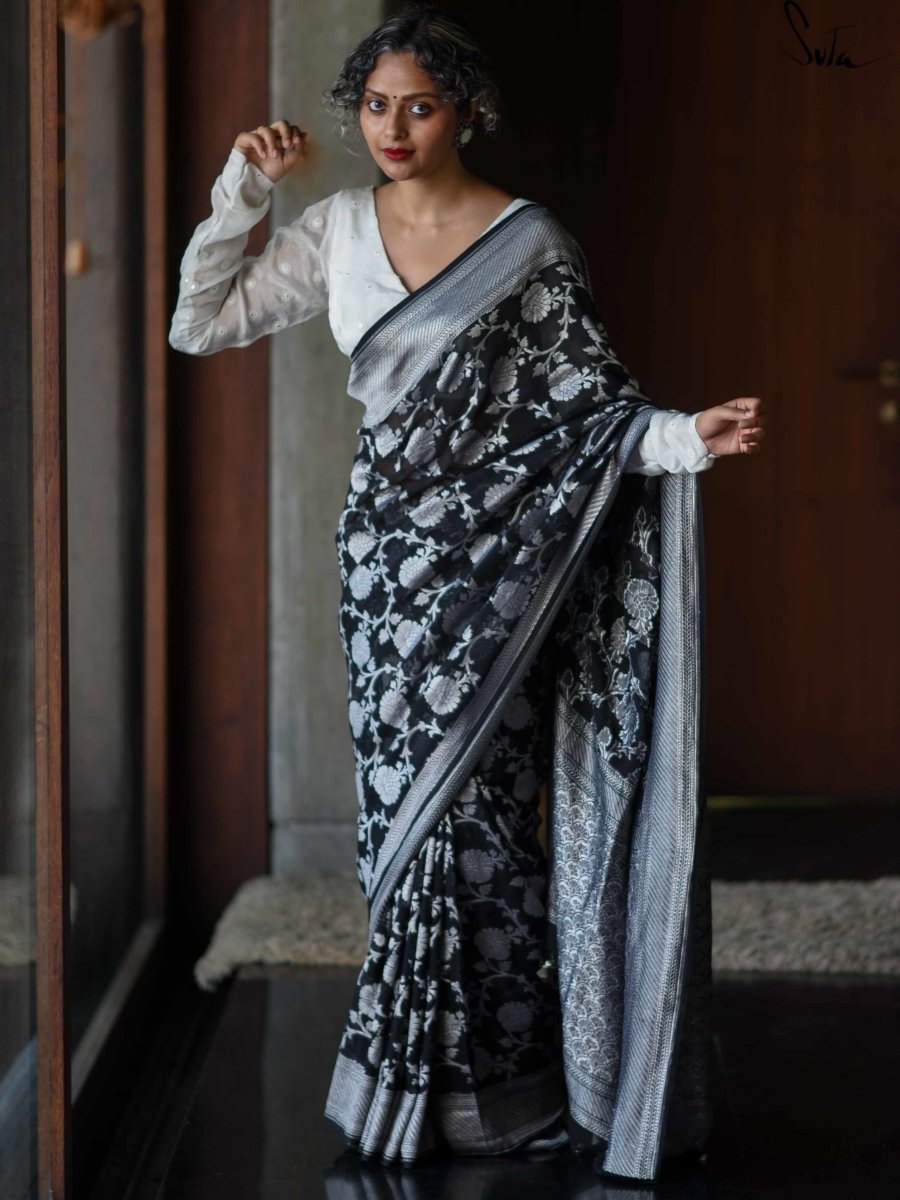 Vulnerable Vijayshanti - Suta Bombay