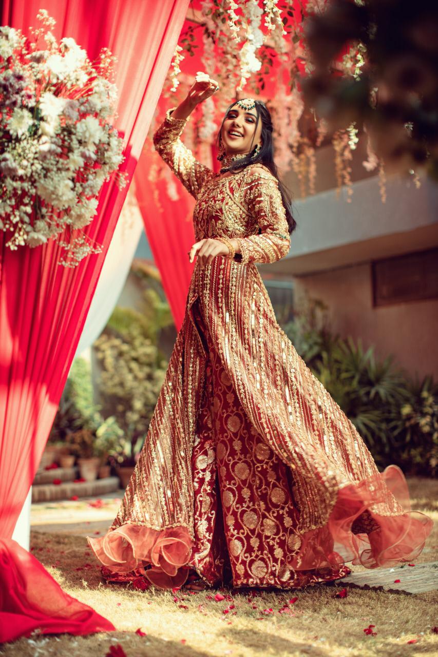 Golden Red Color Partywear Pure Tissue Gown