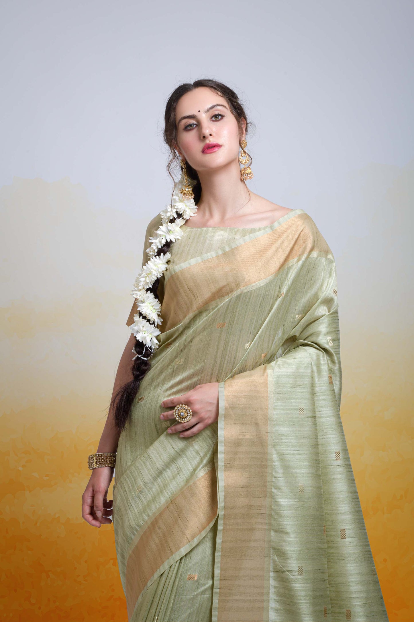 Butti Pista Zari Woven Cotton Silk Saree