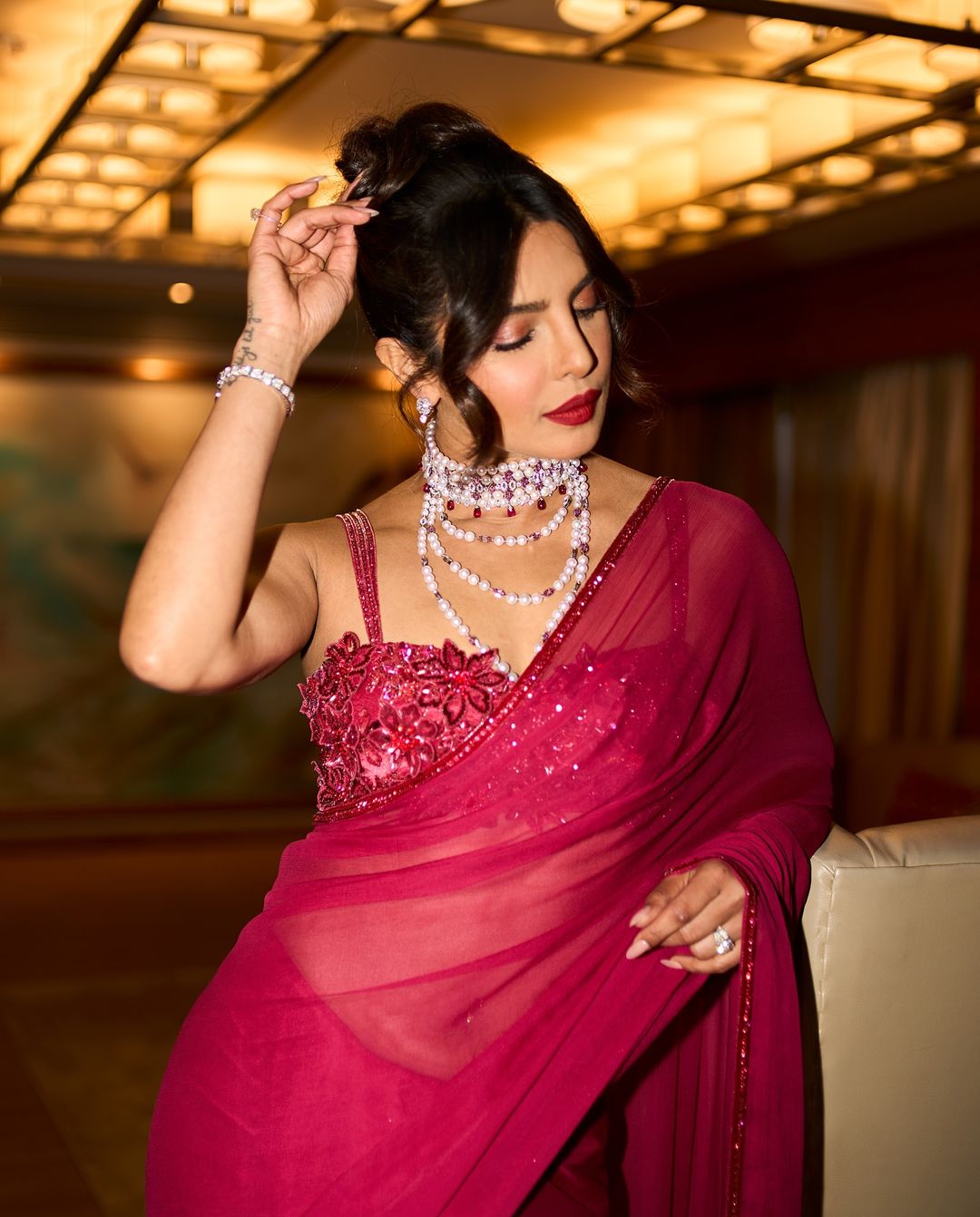 Priyanka Chopra Stuns in ₹8 Crore Necklace and Vibrant Magenta Saree a – Mohi fashion
