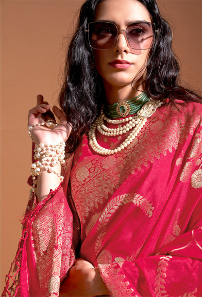 Red Kocktail Georgette Handloom Saree