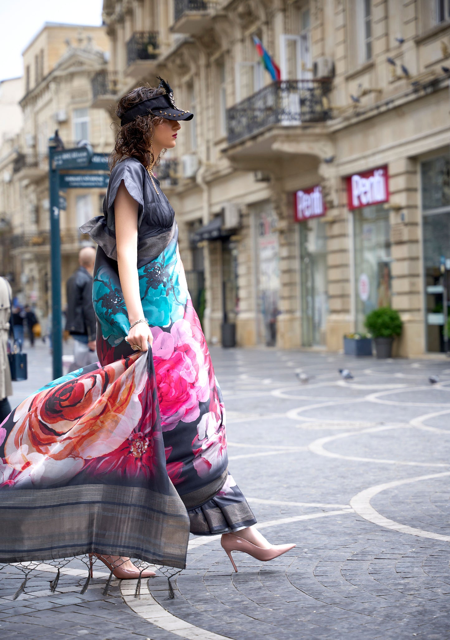 Black Multi Color Floral Kopper Pure Gaji Silk Handloom Saree