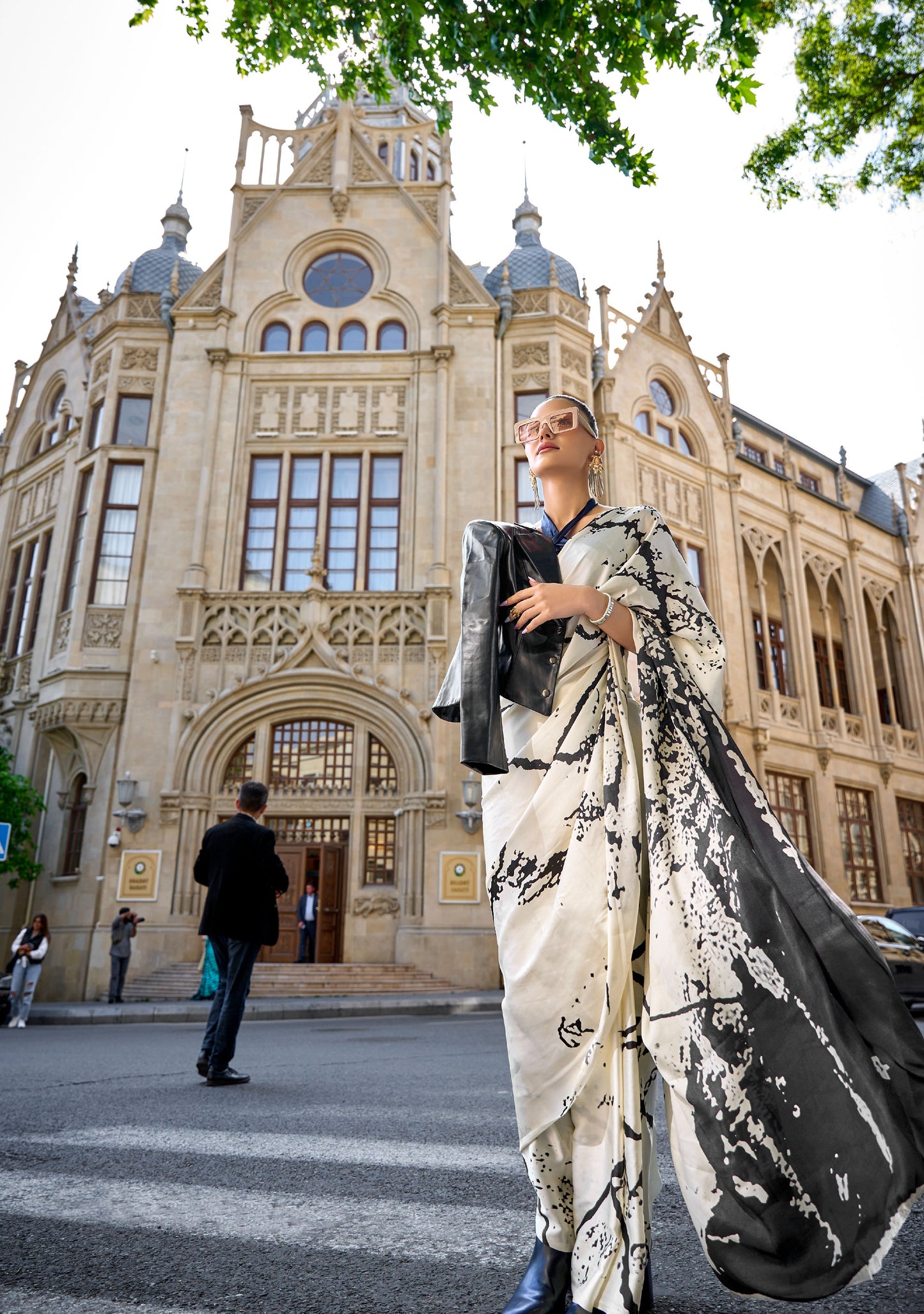 Off White Abstract Stripes Kubik Print Satin Saree