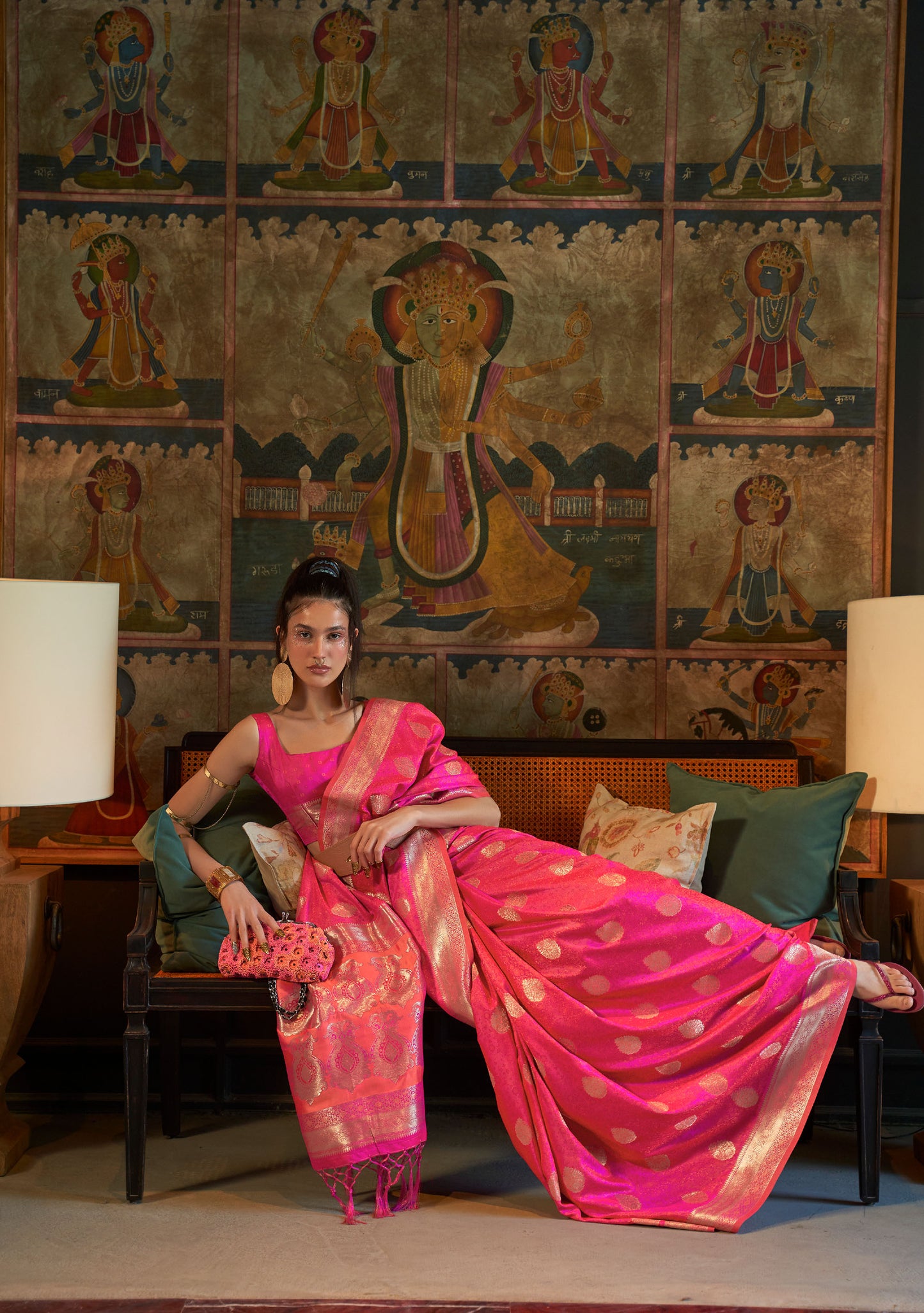 Fuchsia Kona Pure Satin Tanchoi Handloom Silk Saree
