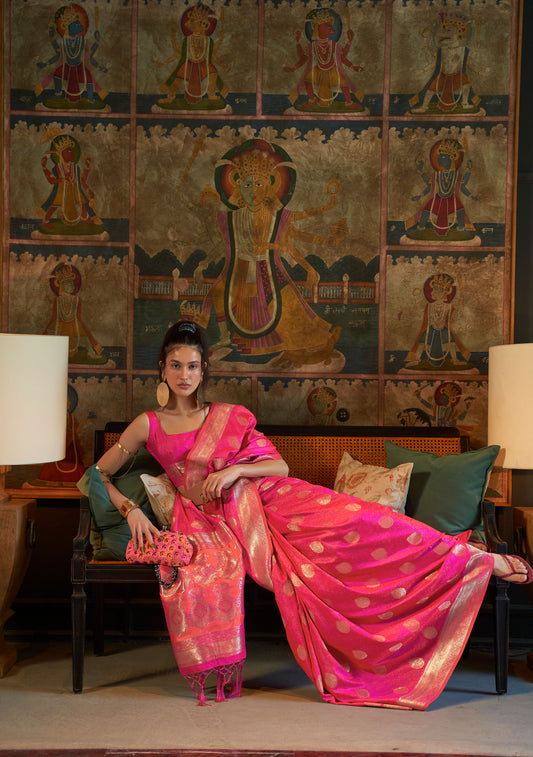 Fuchsia Kona Pure Satin Tanchoi Handloom Silk Saree