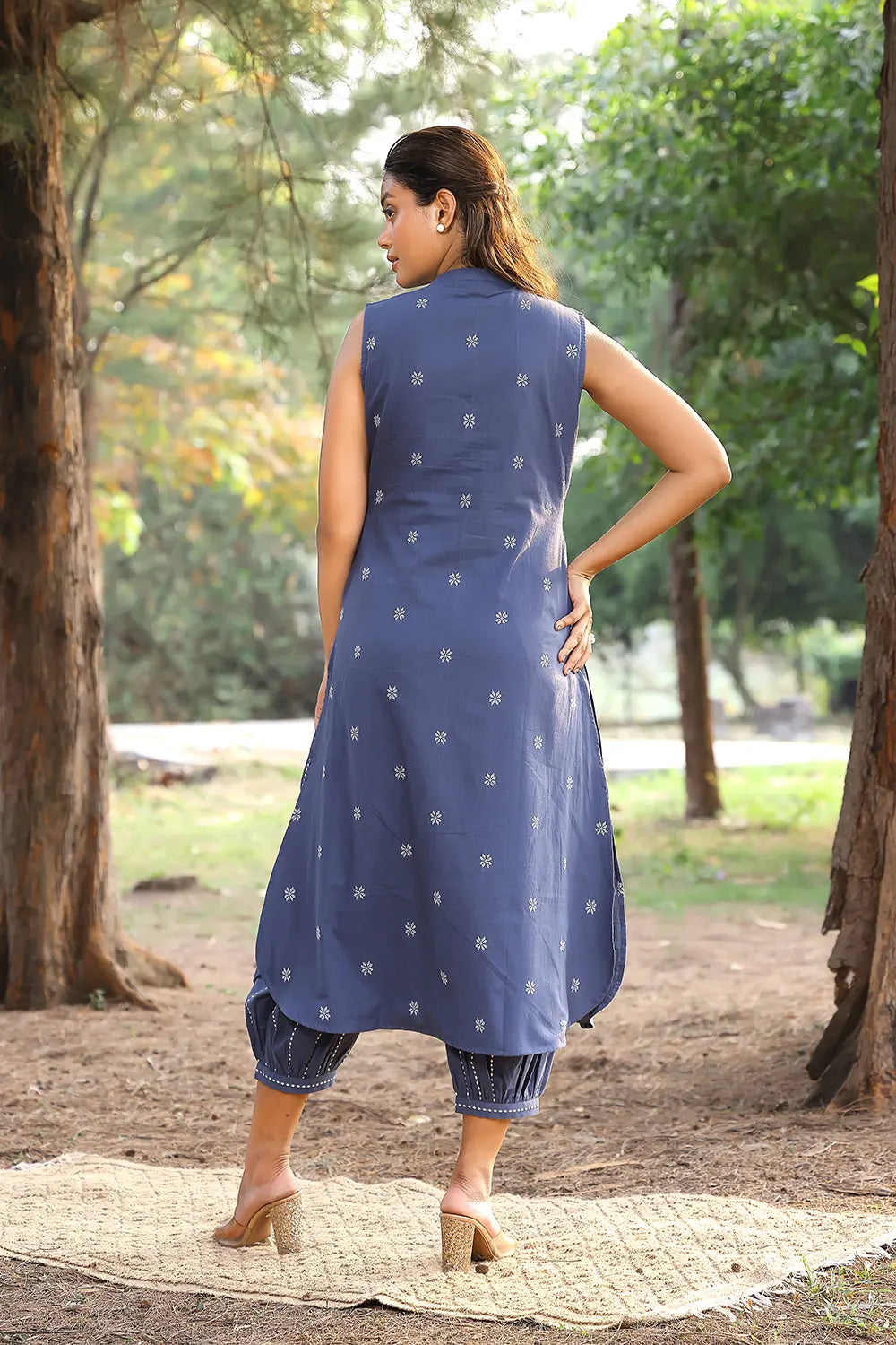 Dark Grey Woven Pure Cotton Kurta Set