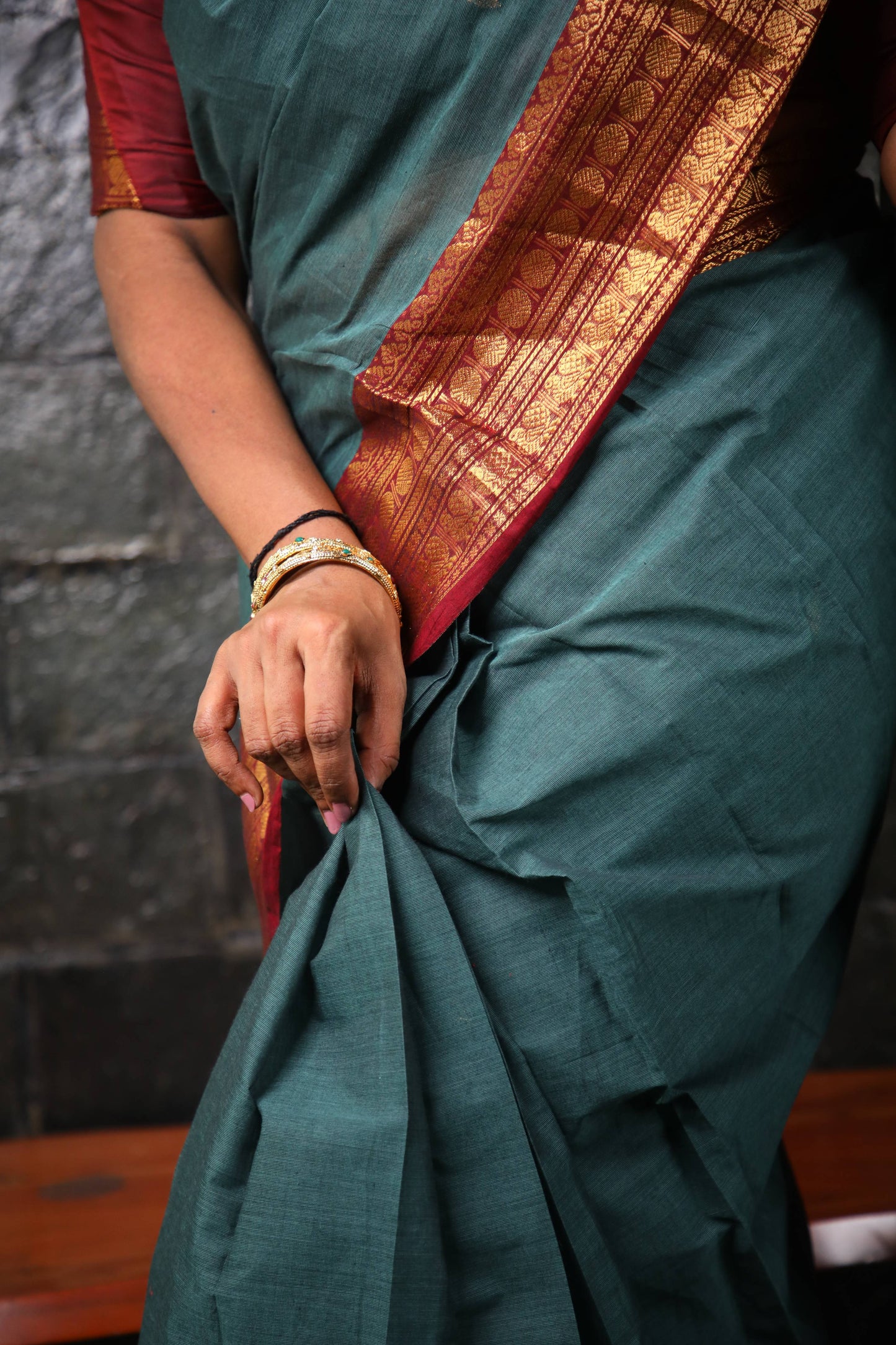 Varnam - 1 minute Ready-to-wear saree in Teal color in Kanchi Cotton