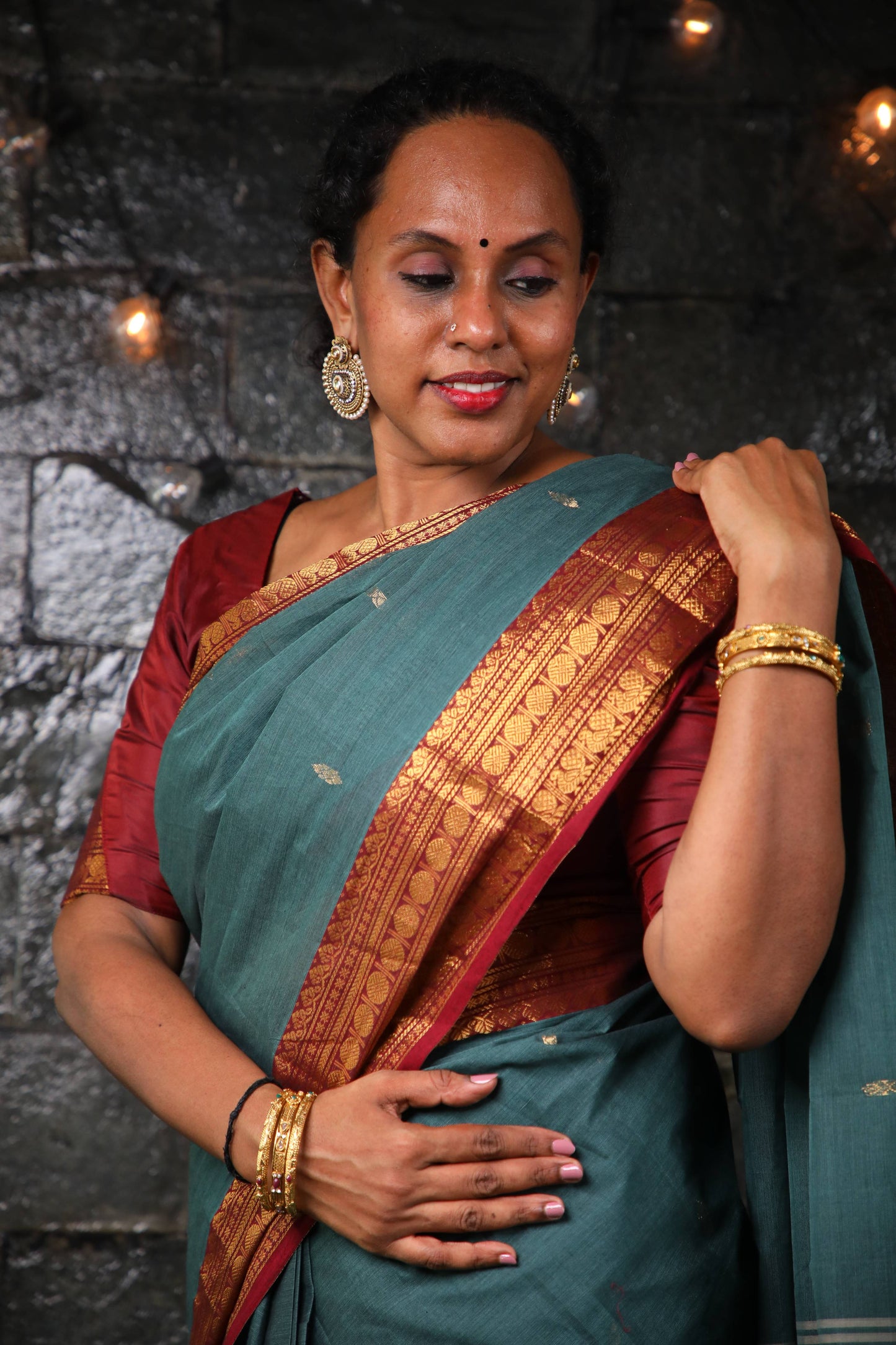 Varnam - 1 minute Ready-to-wear saree in Teal color in Kanchi Cotton