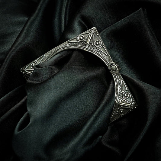 Chatur-koon Adjustable Chaandi Kada