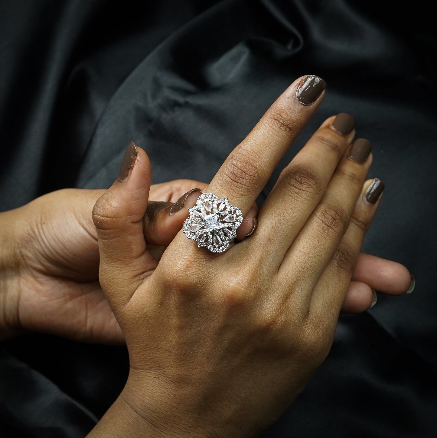 Elara Shine Diamond Ring