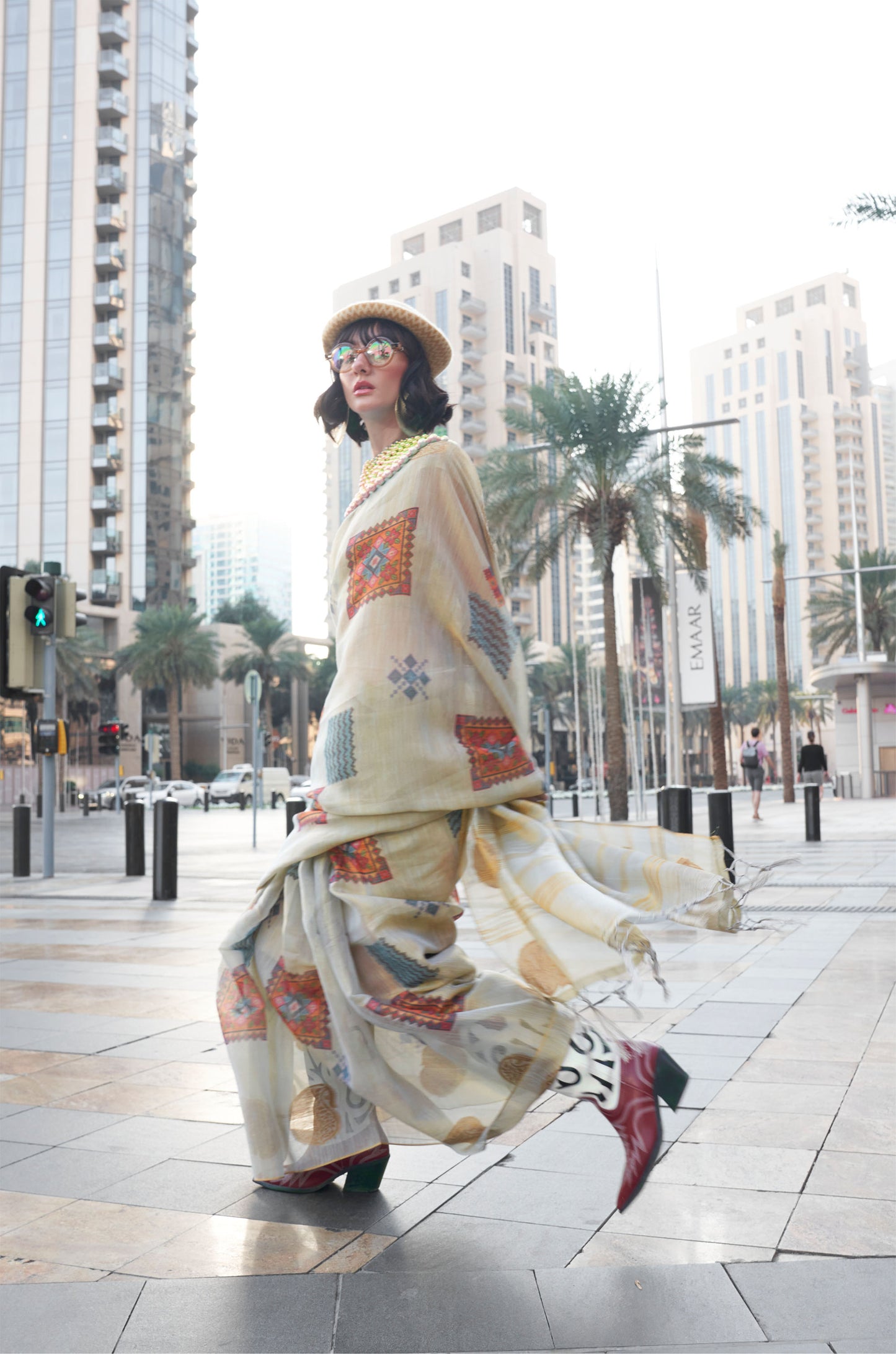 Beige Kroma Zari Tissue handwoven Printed Silk Saree