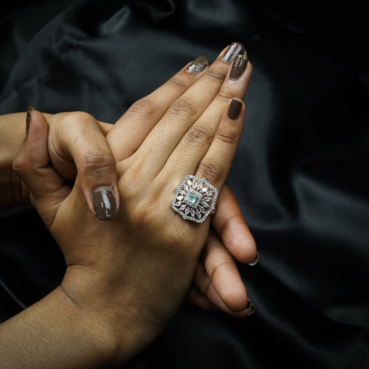 Zohra Ethereal Diamond Ring