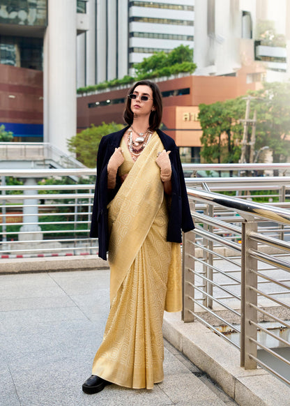 Yellow Butterscotch Handloom Kanchivaram Buttery Silk Saree