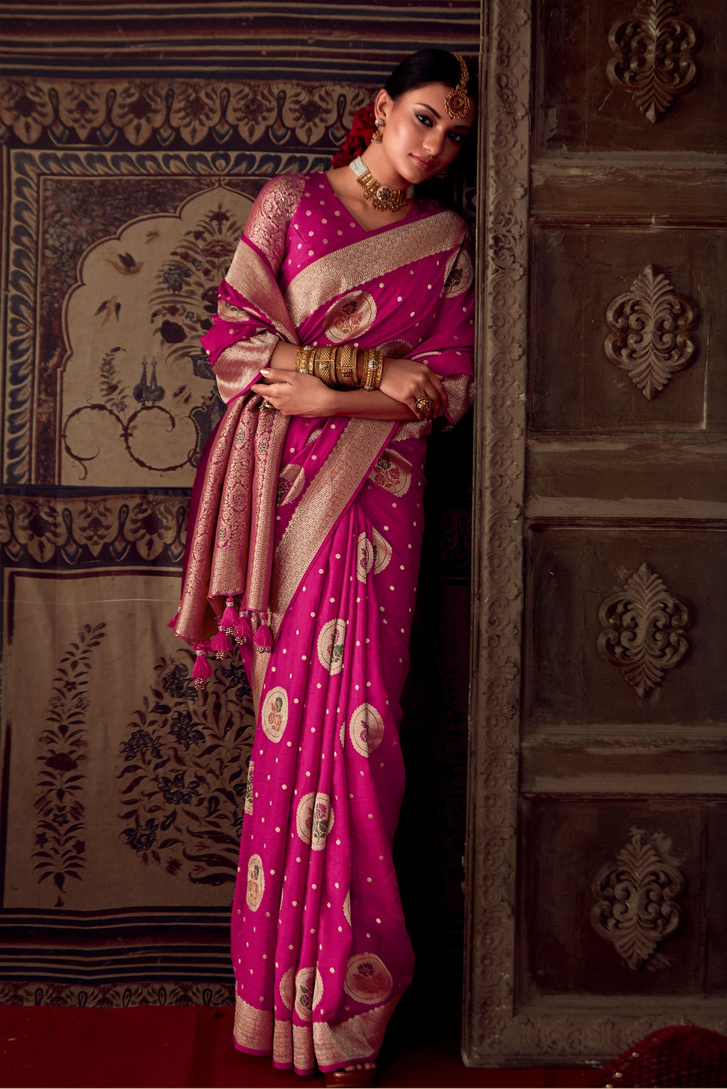 Pink Banarasi Crepe Georgette Zari Woven Roopkala Saree