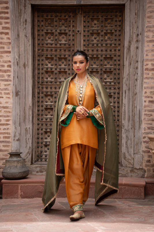 Surmayi Sunehri Hand-Embroidered Balloon Salwar Set