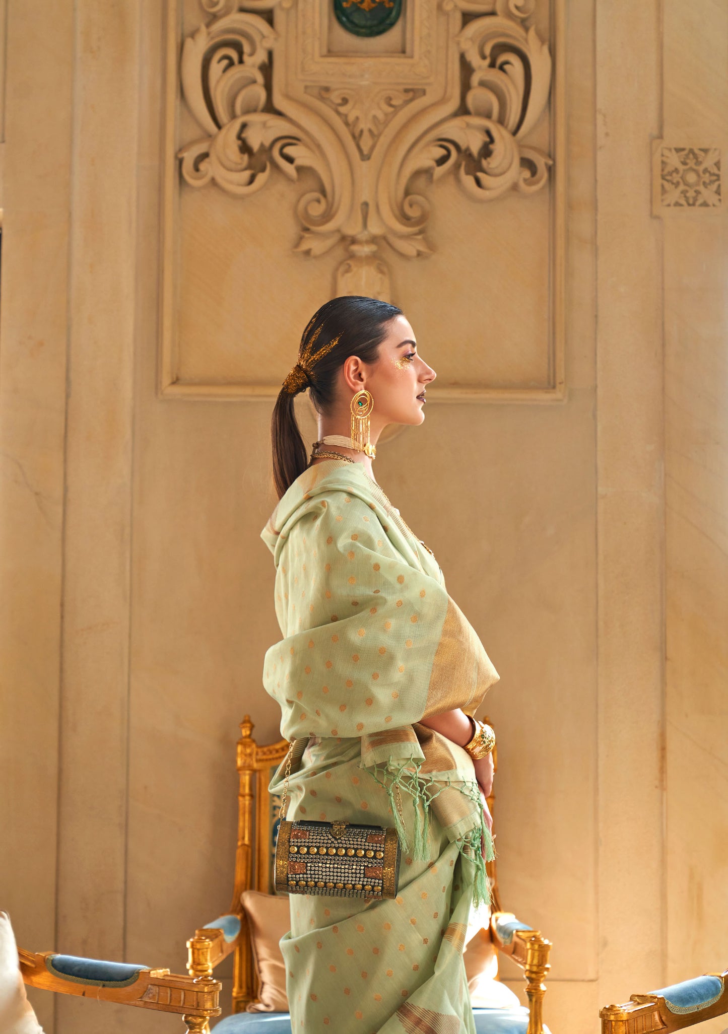 Pista Green Kyaari Silk Tissue Zari Khicha Zari Handloom Saree