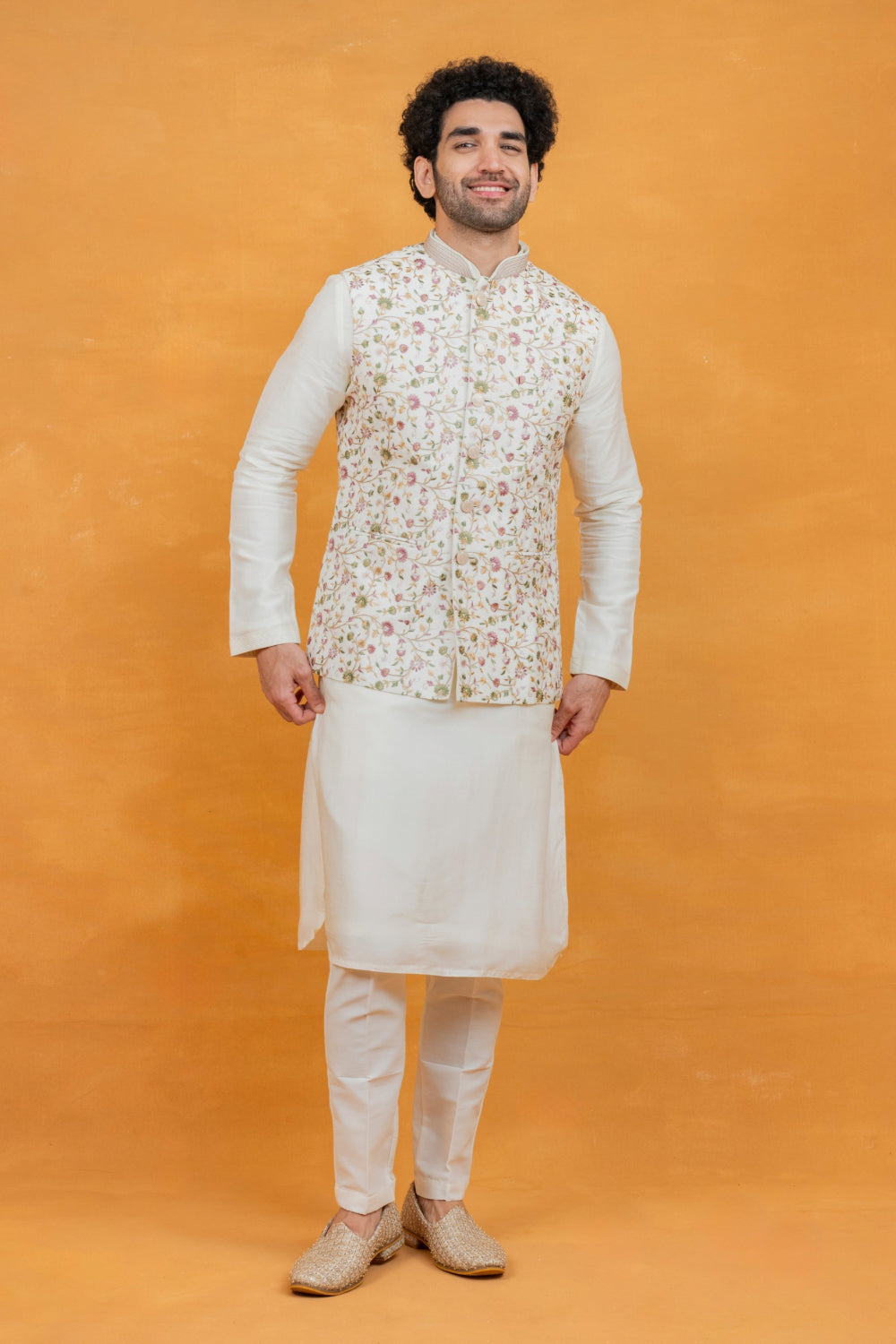 Off-White silk koti set with golden thread embroidery
