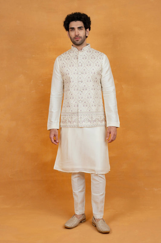 Cream silk koti set with pastel thread embroidery