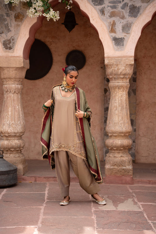 Noor Kaftan Hand-Embroidered Salwar Set