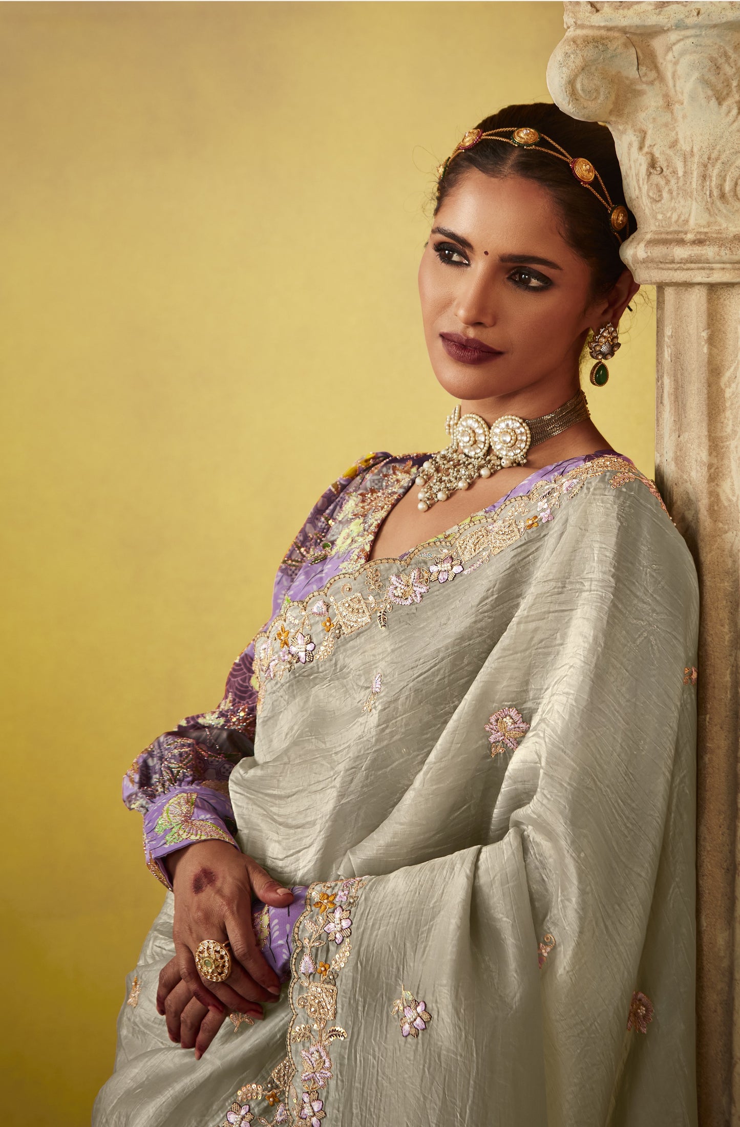 Grey Glass Tissue Dhaga & Thread Embroidered Divani Saree