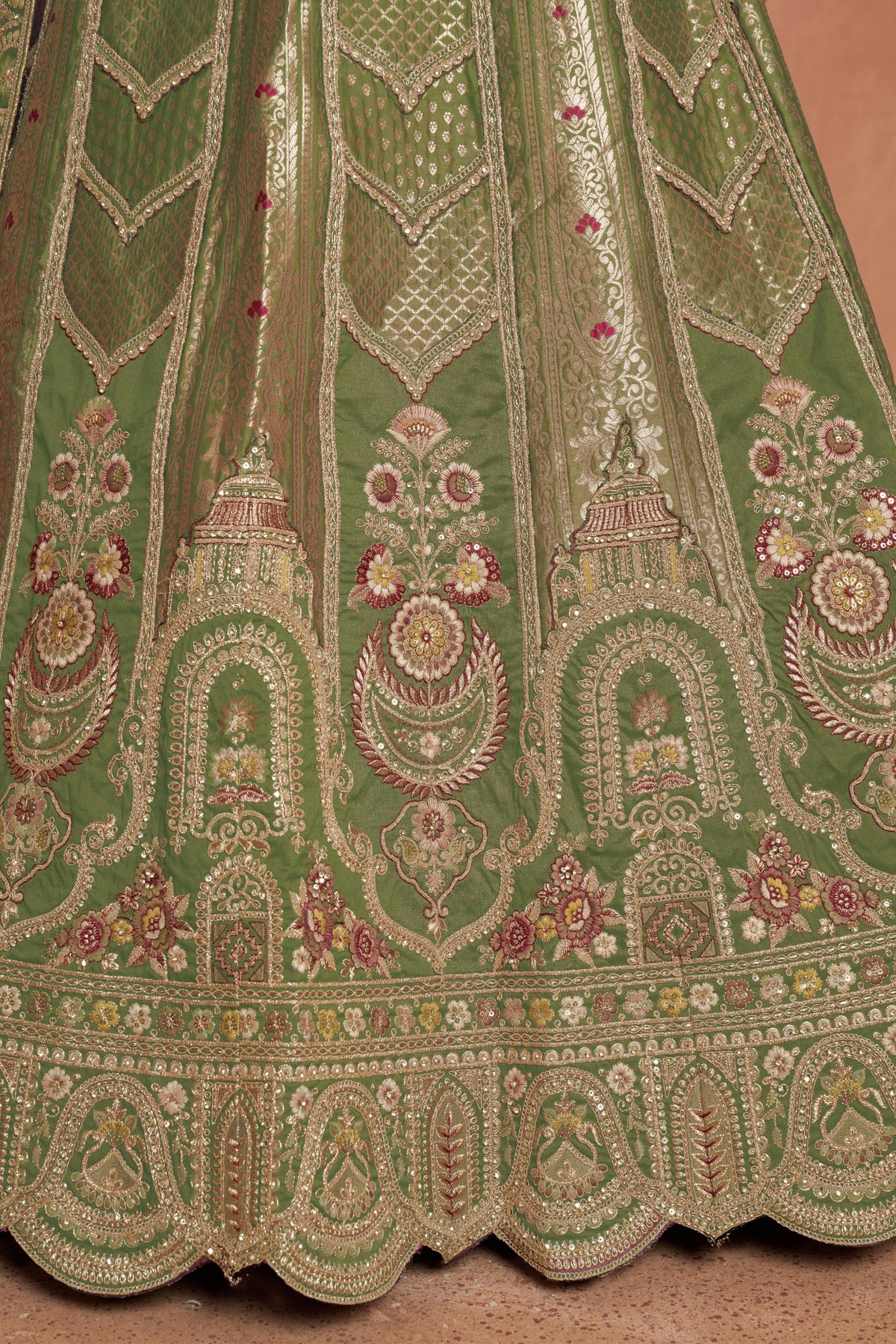 Green Banarasi Zari & Sequins Embroidery Bridesmaid Lehenga for Mehendi