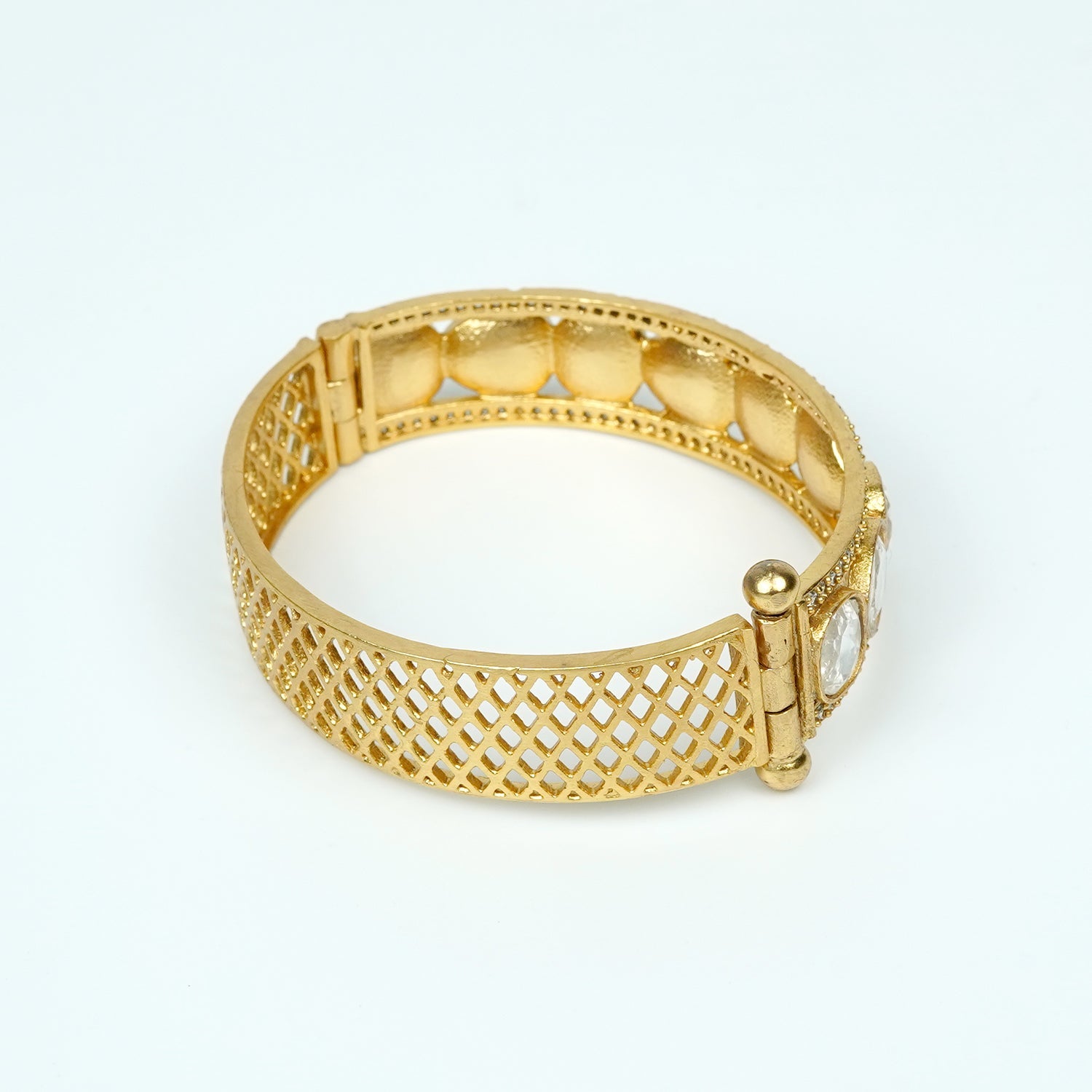 Zevar Club 22K Gold-Plated Handcrafted Kundan & Zirconia Studded Openable Bangle-Style Bracelet with Textured Mesh Design