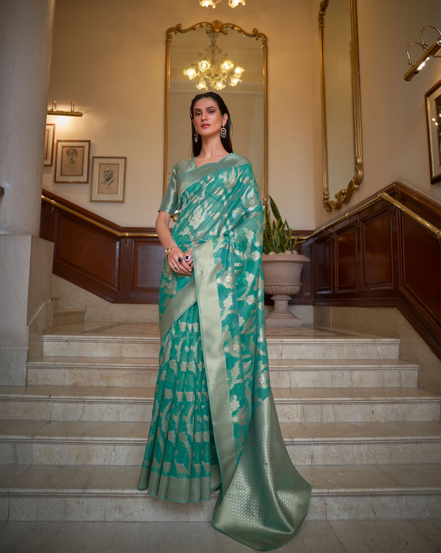 Green Keesha Organza Two tone Handloom Saree