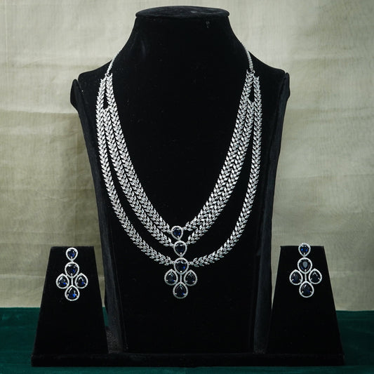 Vanya Three Line Diamond Set