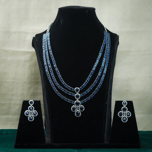 Aarohi Three Line Diamond Set
