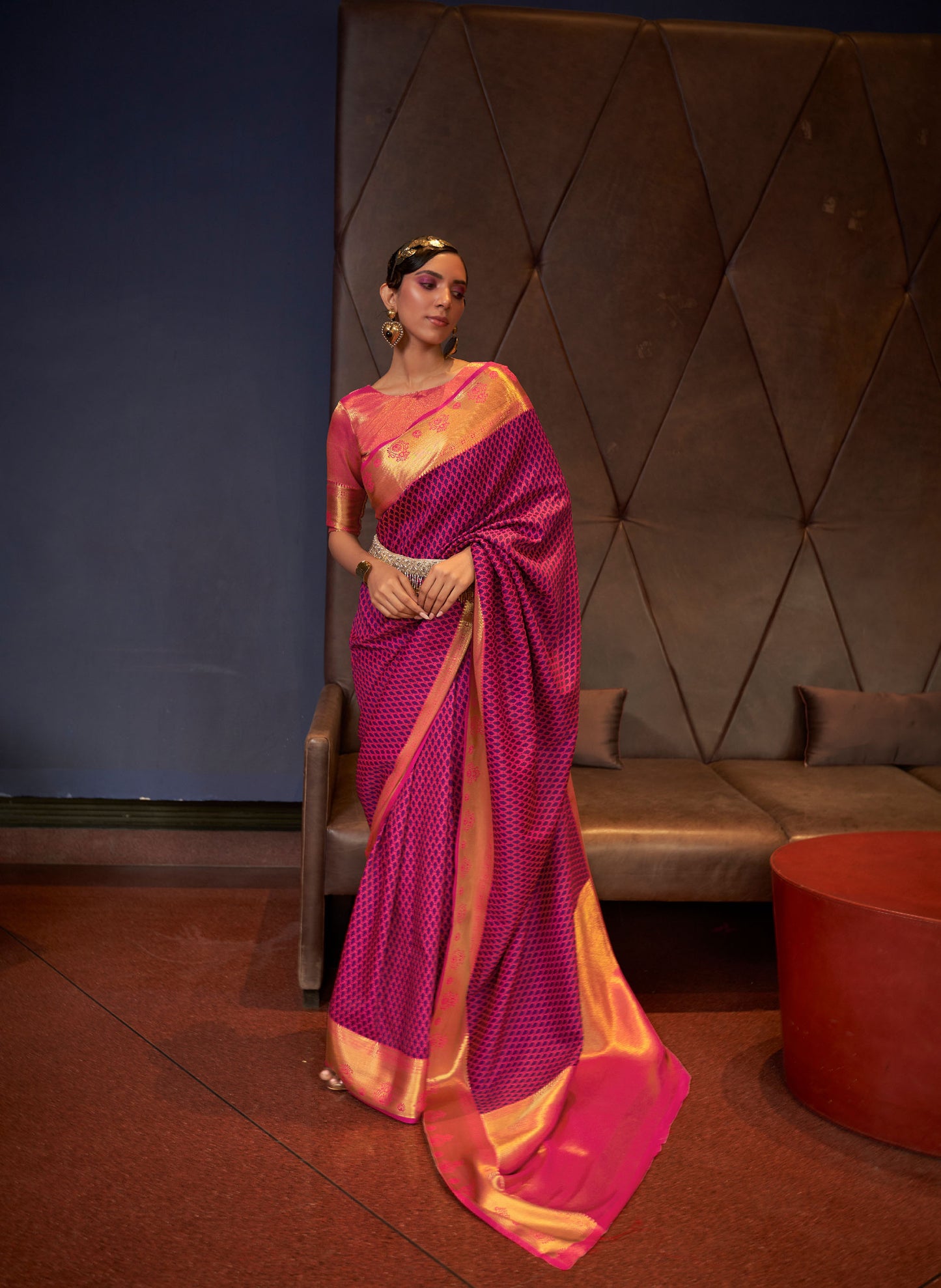 Magenta Kurveen Silk Self Contrast Handloom Saree