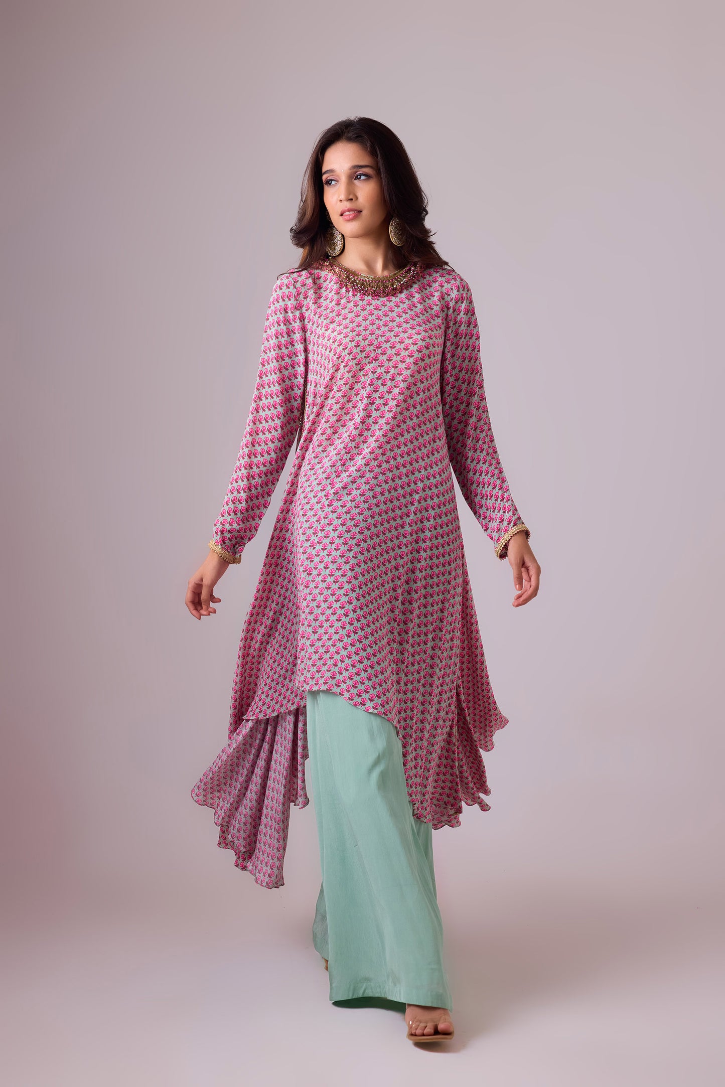 Pista Godet tunic with neck detailing with palazzo pant