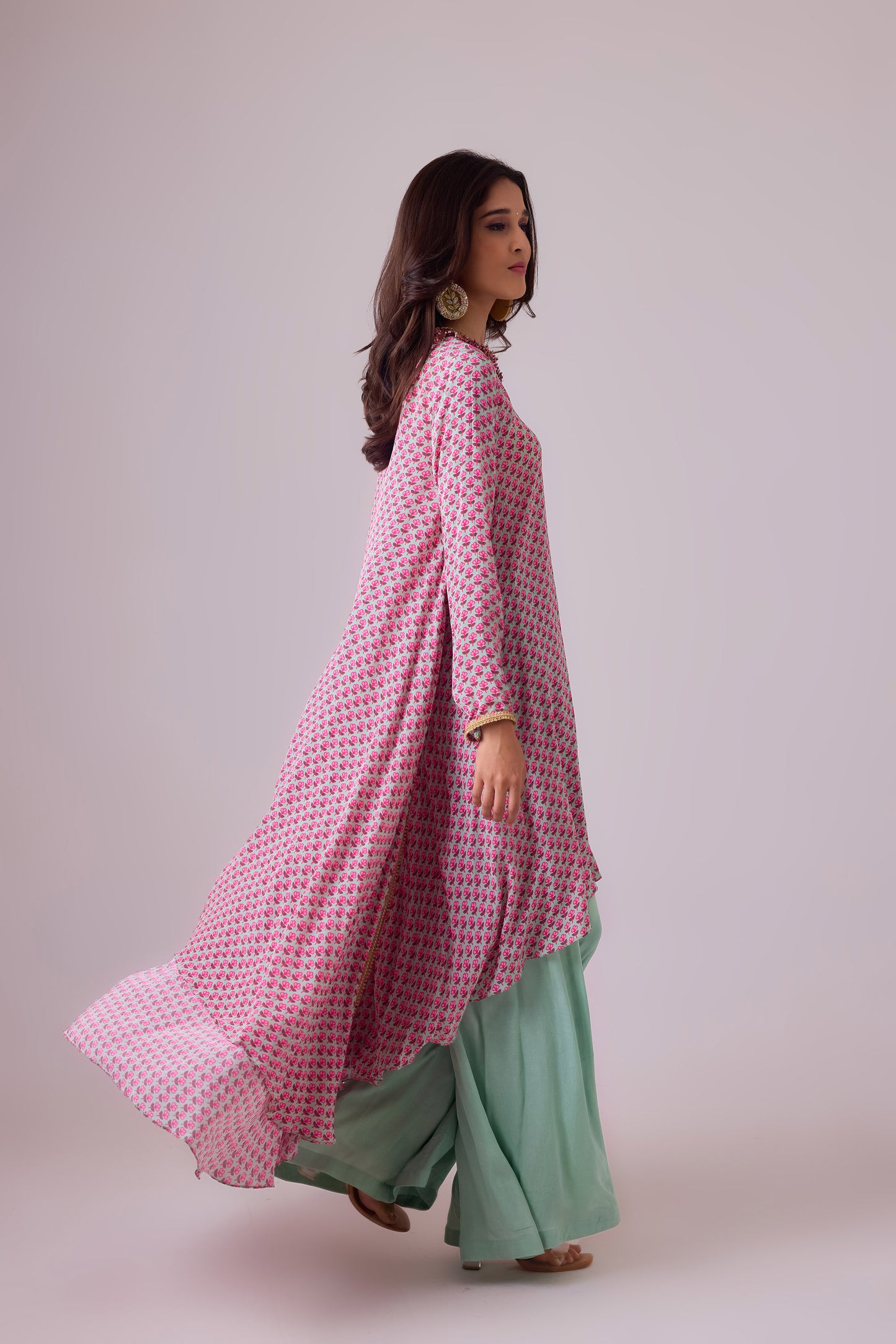 Pista Godet tunic with neck detailing with palazzo pant