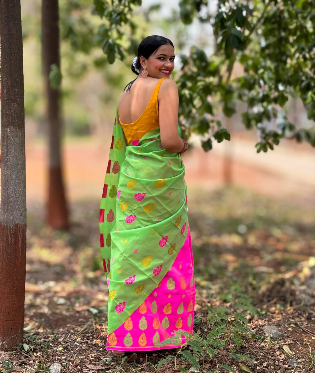 Khorisa Mekhela Chador