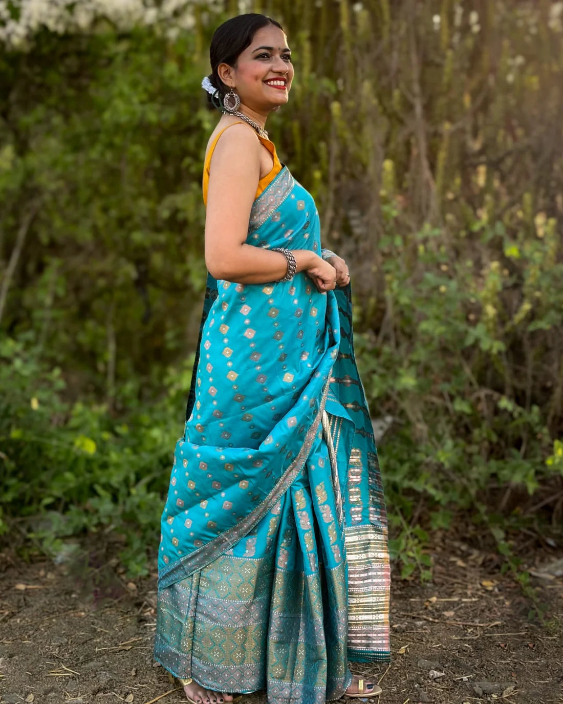 Nilambara Mekhela Chador