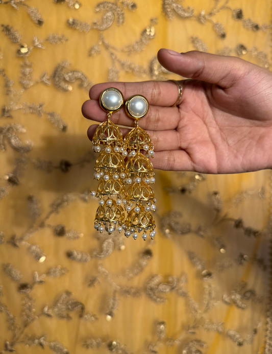 Baroque Pearl Jhumka