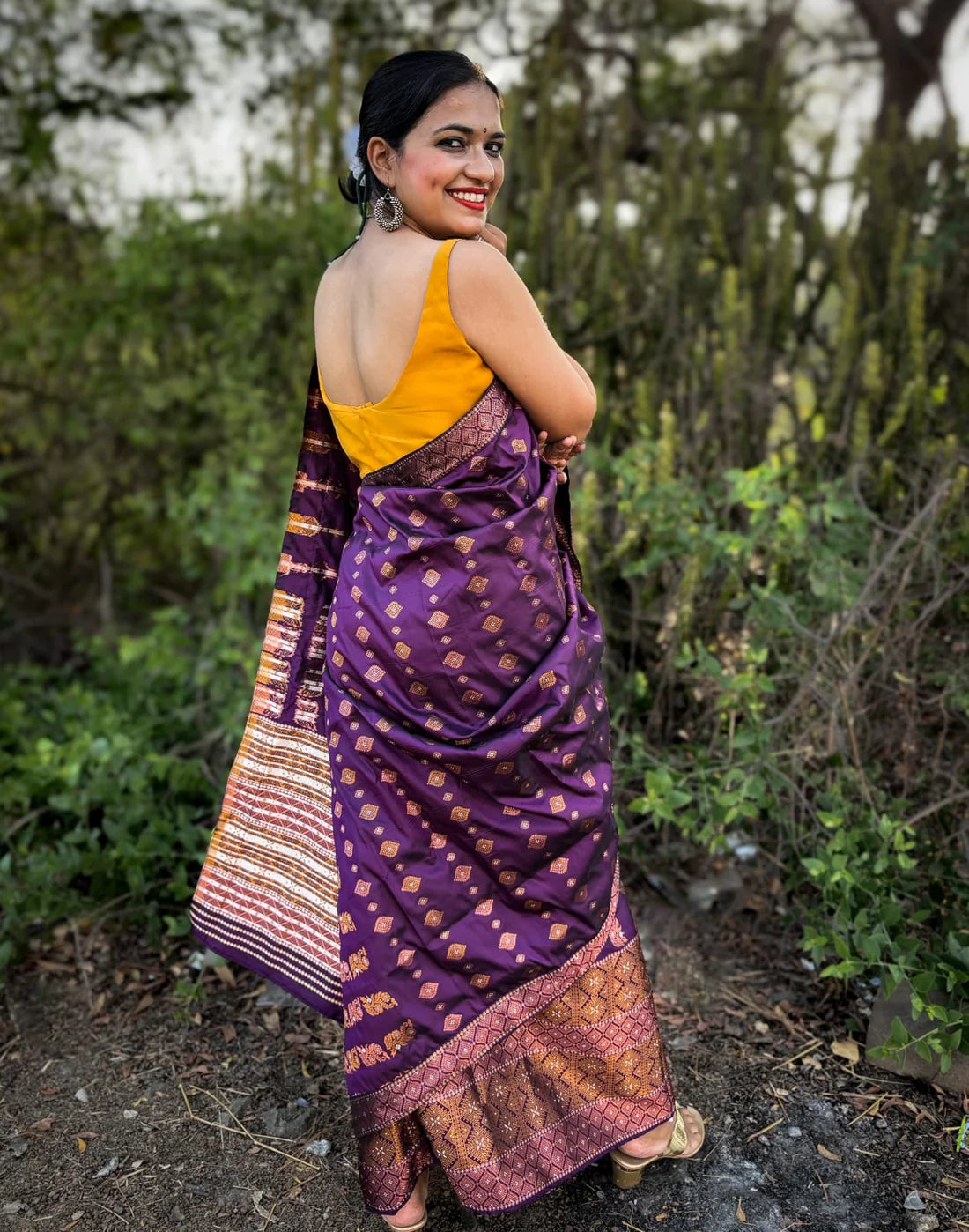 Surmayi Mekhela Chador